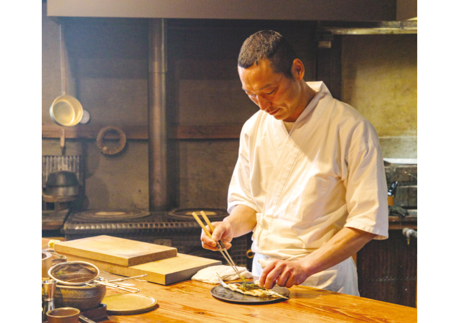 佐賀のコース料理が味わえるおすすめのレストラン「料理屋 あるところ」の店主