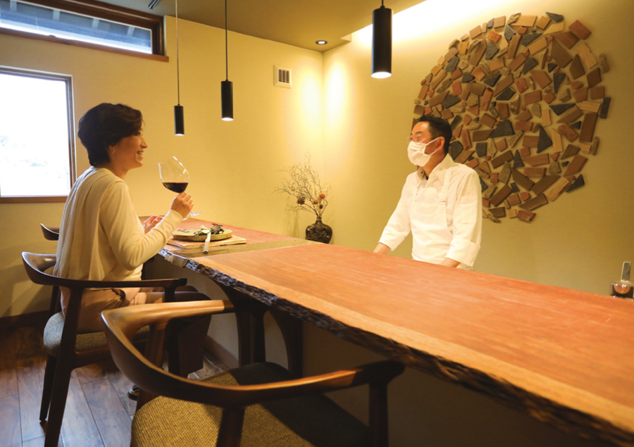 福岡の人気フレンチレストラン「Miyawaka Soukatei」のシェフズテーブル