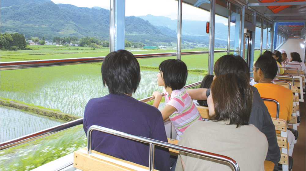 九州のおすすめ観光列車【トロッコ列車「ゆうすげ号」】からの風景