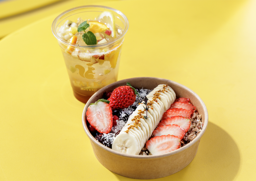 大阪うめきたエリアの最旬スポット「TALKS cafe & bar」：アサイーボウル
