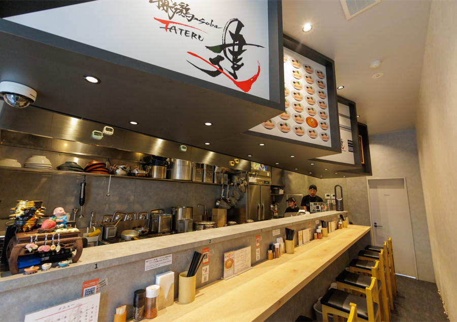 ラーメンだけじゃない！福岡市内のおすすめの麺5選「博多鶏soba 建」