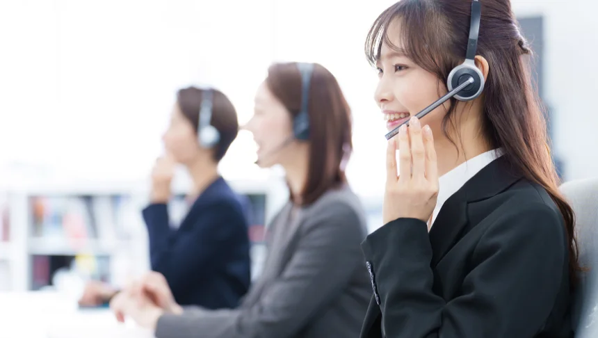 カスタマーサービスセンターの仕事イメージ写真
