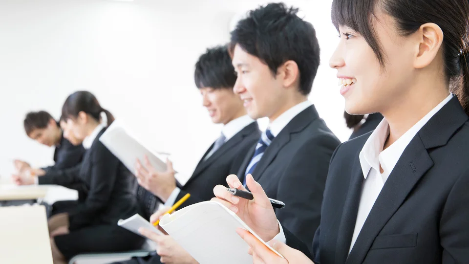 新入社員研修イメージ写真